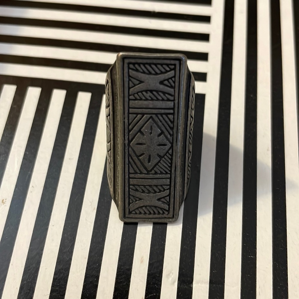 Fashion ring 1.5” length tribal design